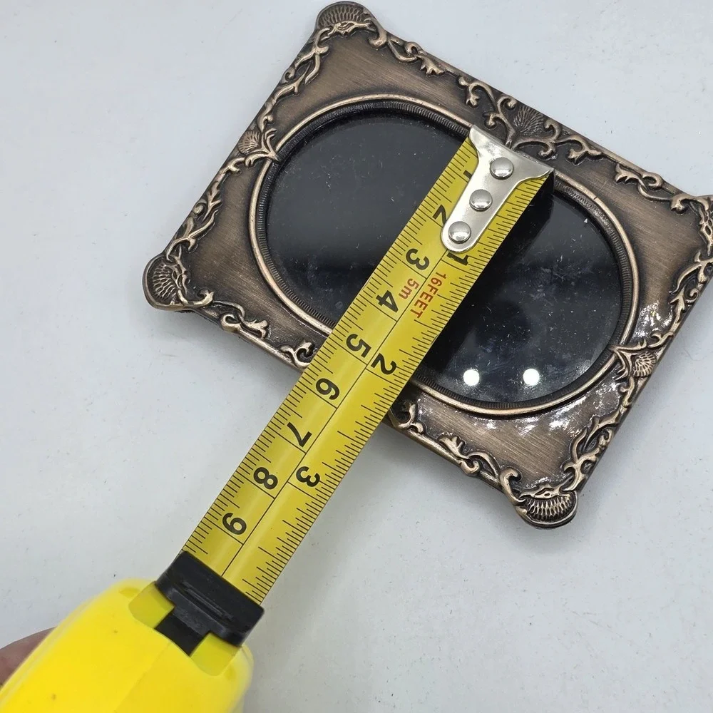 Vtg Ornate Small Metal Floral Scroll Photo Picture Frame Free Standing